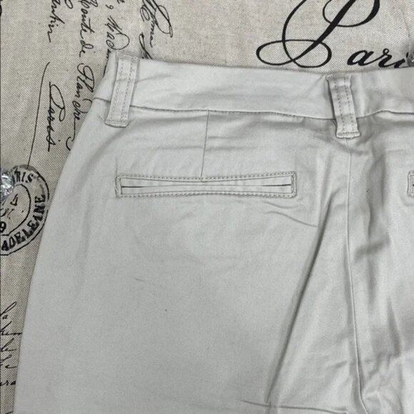 Maison Jules Slim Ankle Pants - Picture 12 of 16